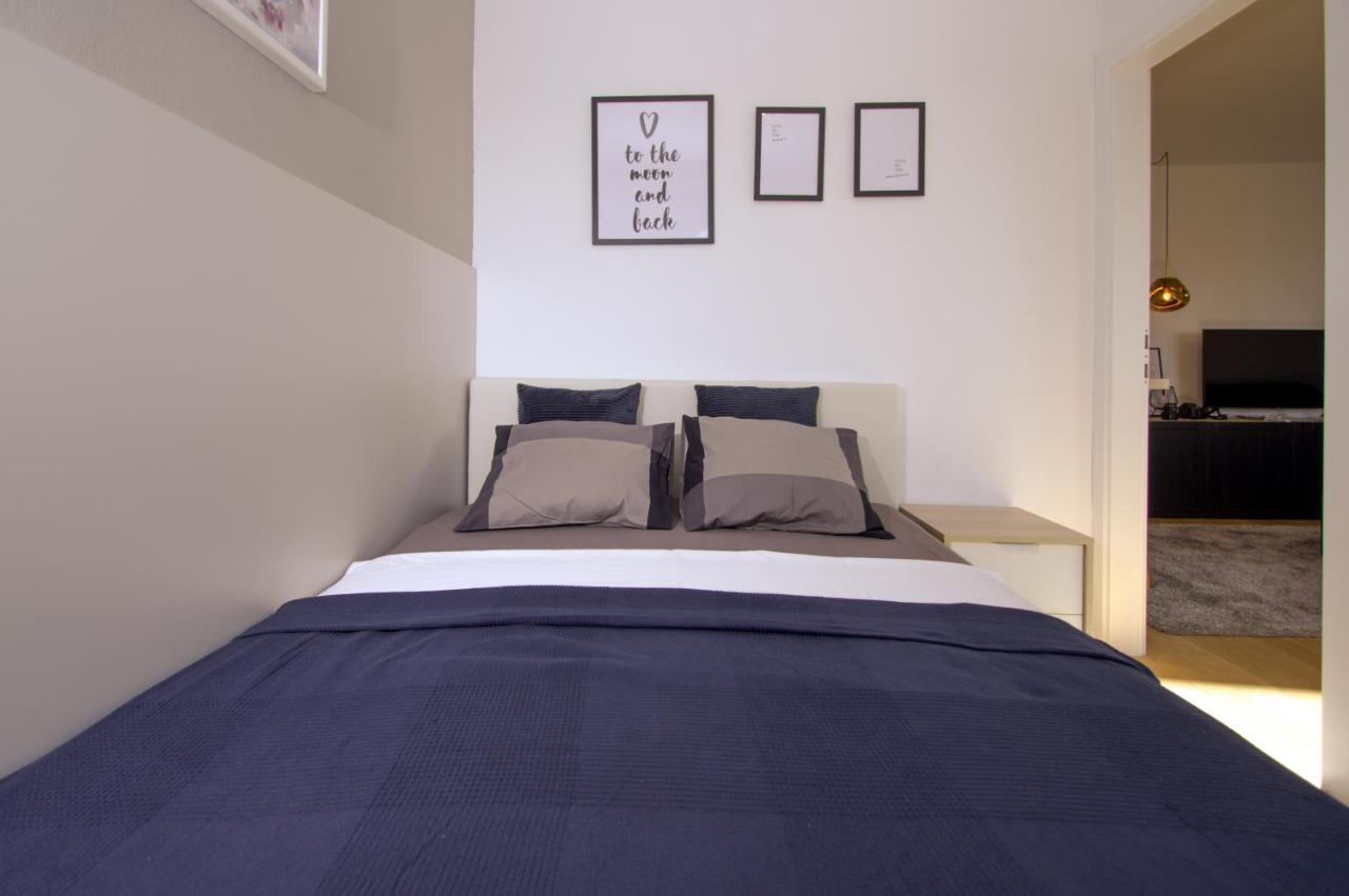 Apartma 213 *